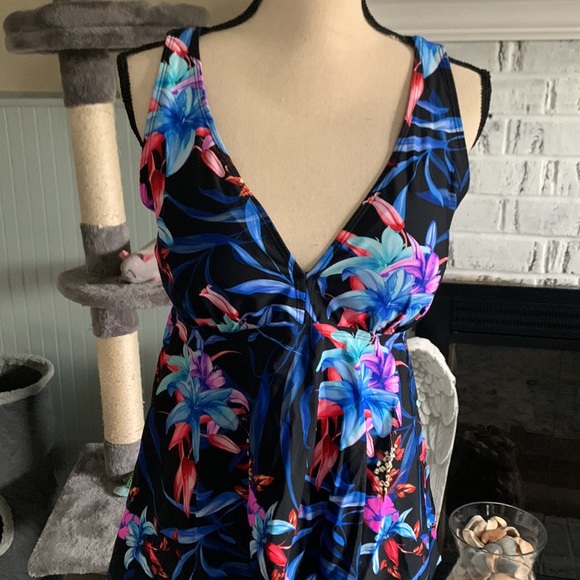 Other - Tunic swim top